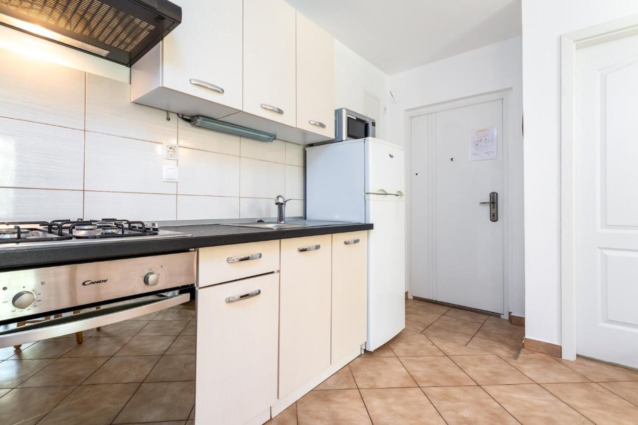 Apartments With A Parking Space Baska, Krk - 13907 Екстериор снимка
