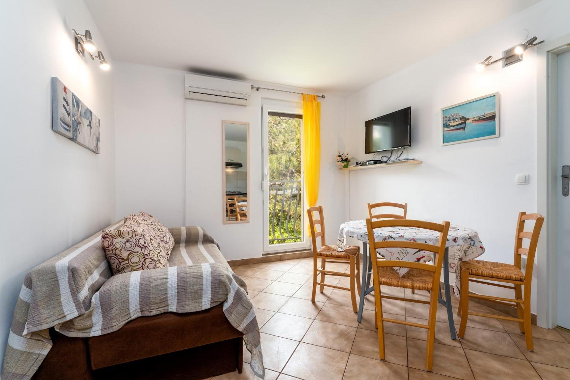 Apartments With A Parking Space Baska, Krk - 13907 Стая снимка